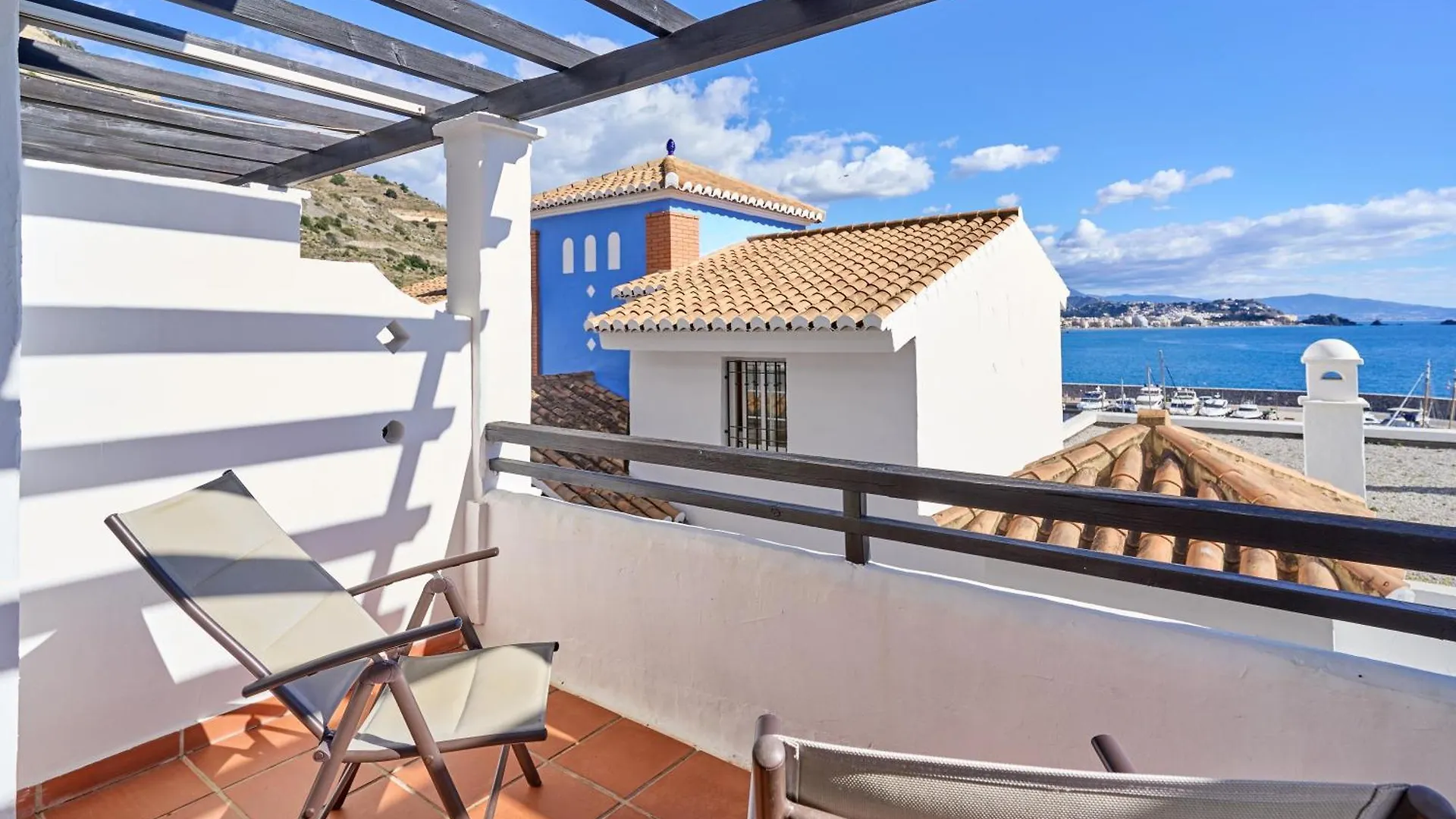 Casa Maritima Villa La Herradura